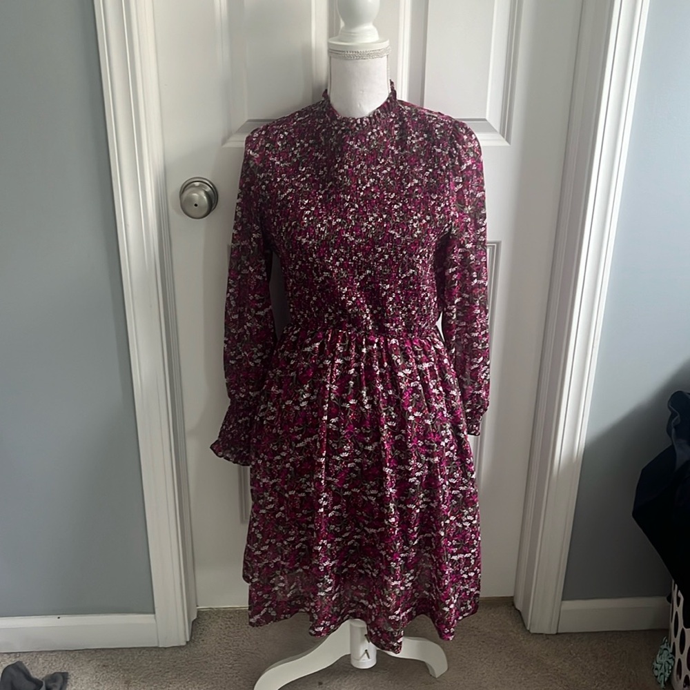 Draper James dress from Kohl’s line size medium. Holiday dress with pockets